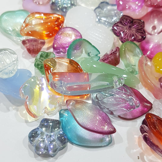 20pc Mixed Glass Flowers & Leaves