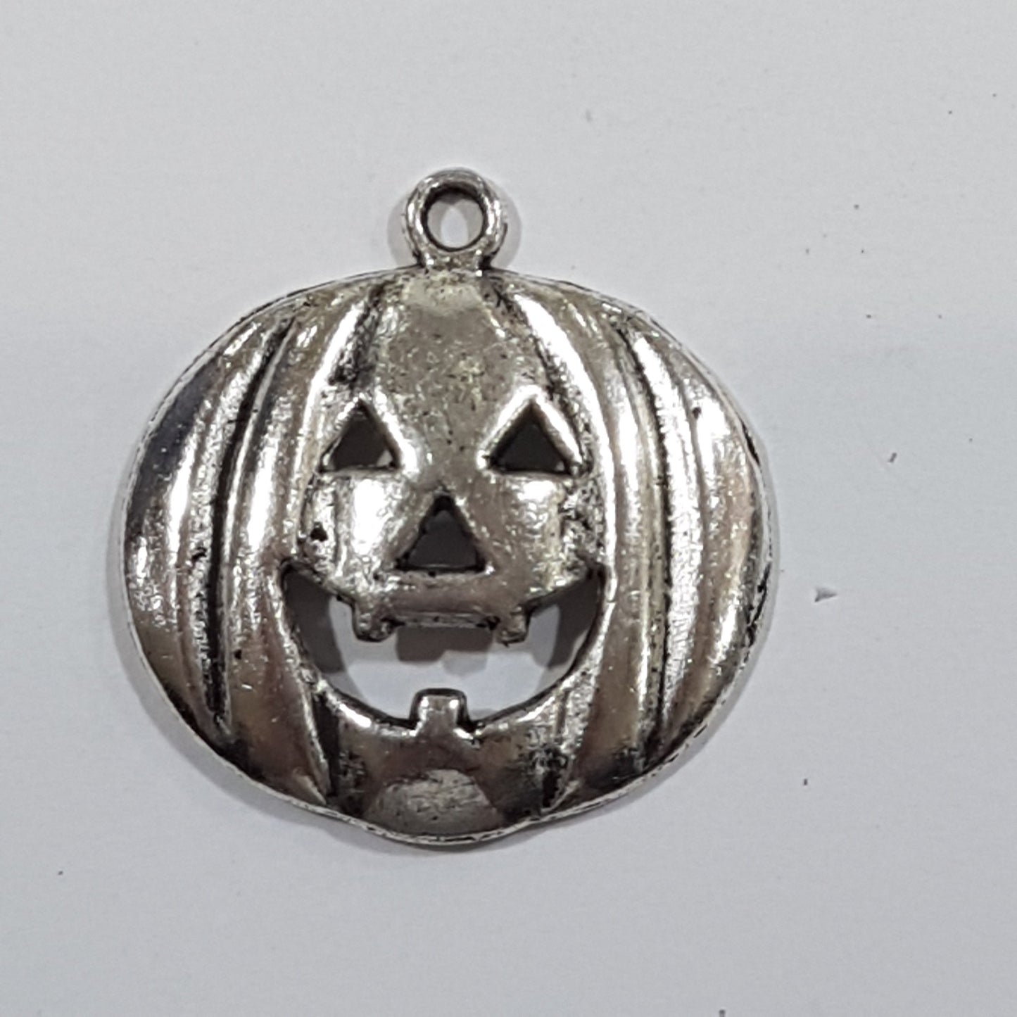 10pc Jack O Lantern Charms