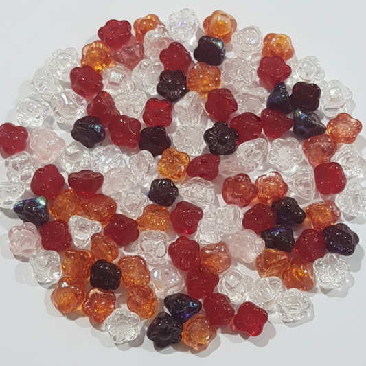 25pc Czech Strawberry Field Baby Bell Flowers