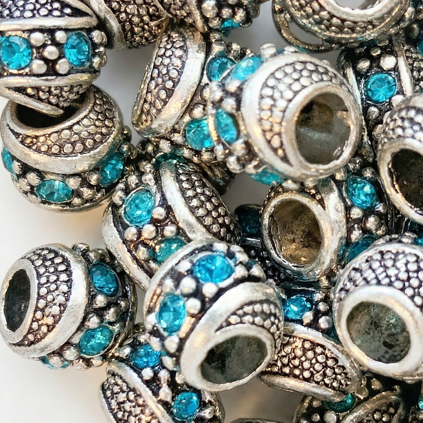1pc Light Blue European Rhinestone Barrel Bead