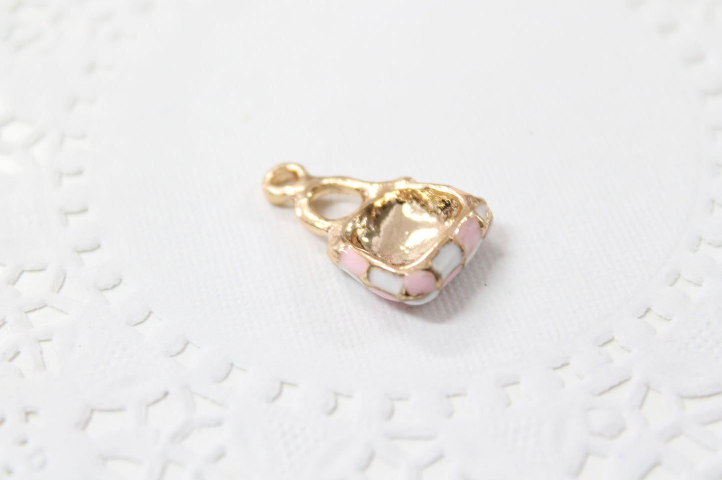 4pc Pink and White Hand Bag Enamel Charms
