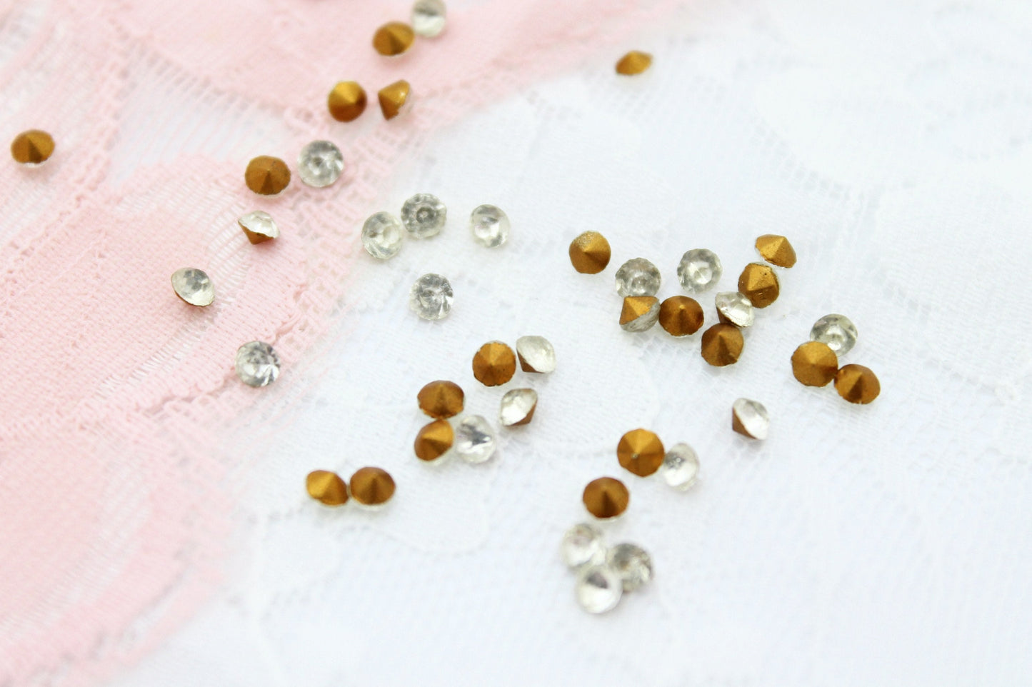 100pc Vintage Czech 3mm Rhinestones