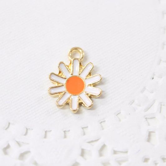 4pc Daisy Flower Enamel Charms