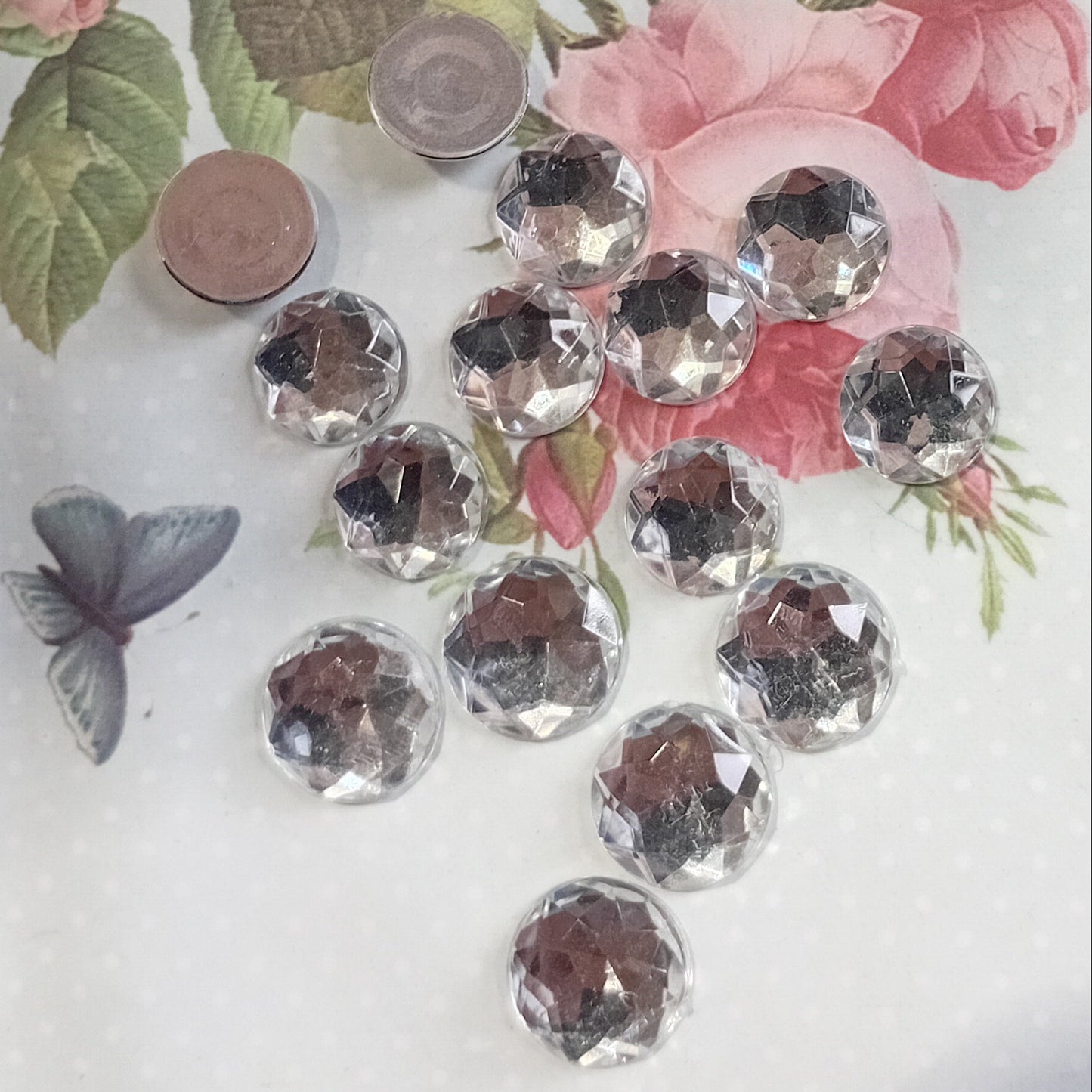 15pc Flat Pad Clear Acrylic Cabochons