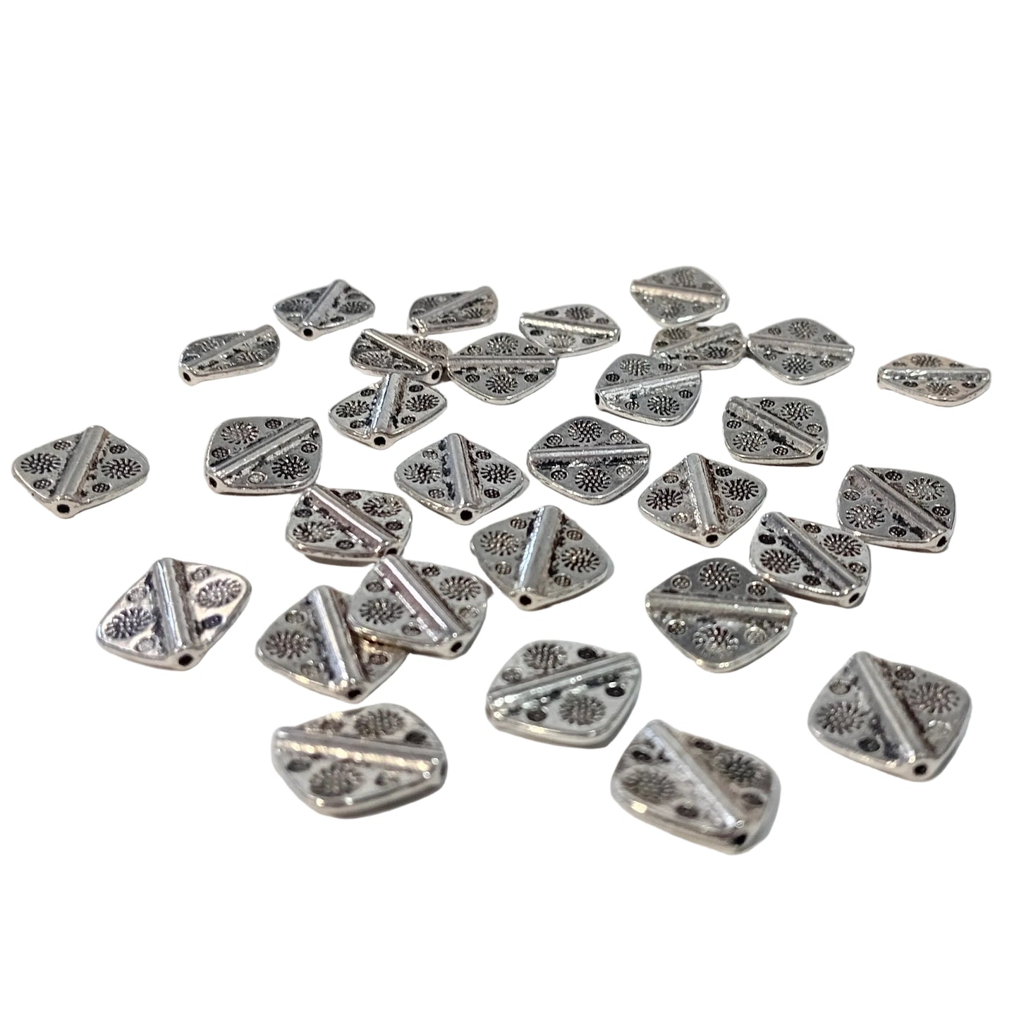 30pc 14mm Silver Metal Beads