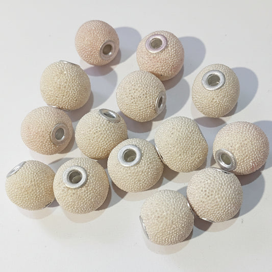 CLEARANCE! 14pc Cream Kashmiri Beads