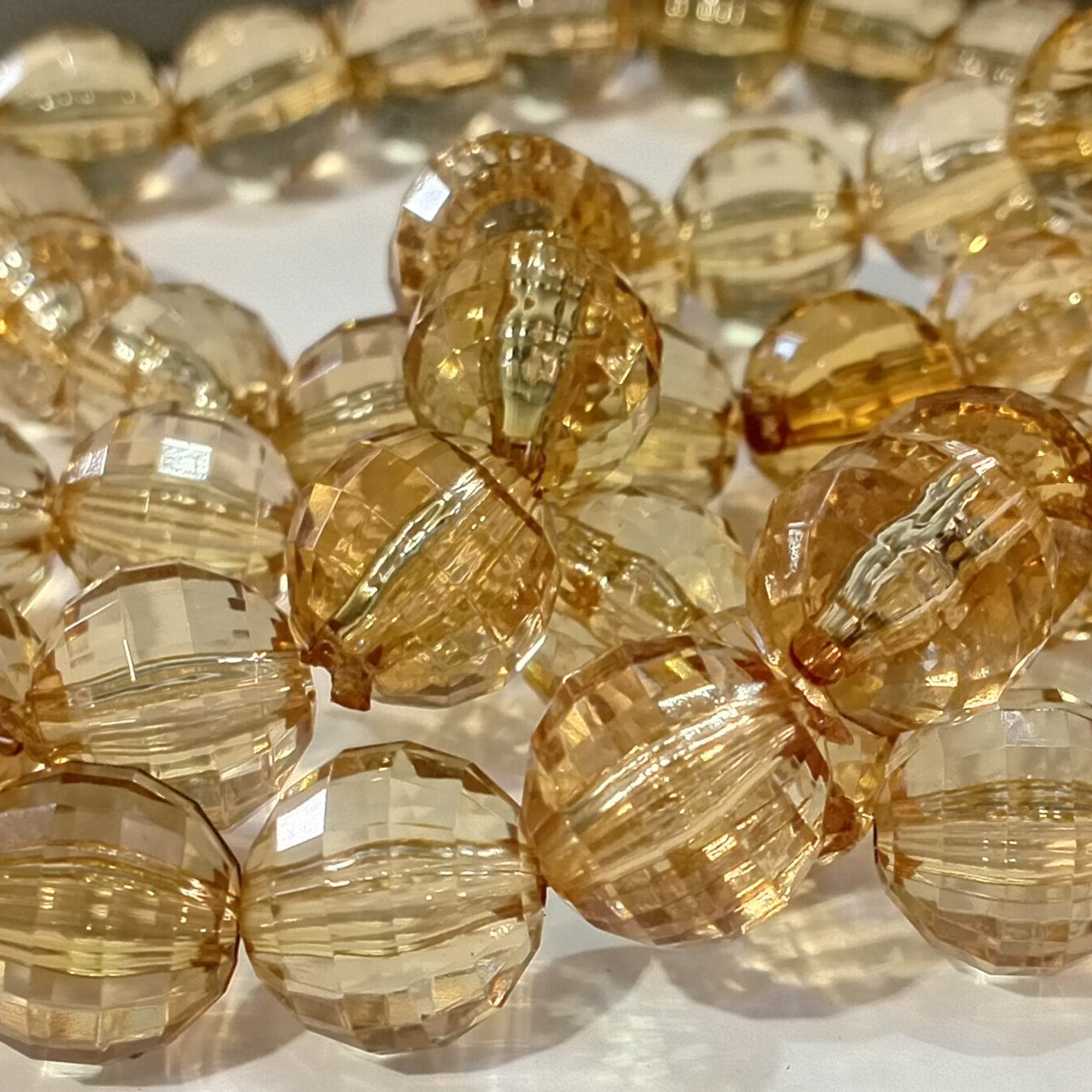 15mm Brown Round Faceted Acrylic Beads