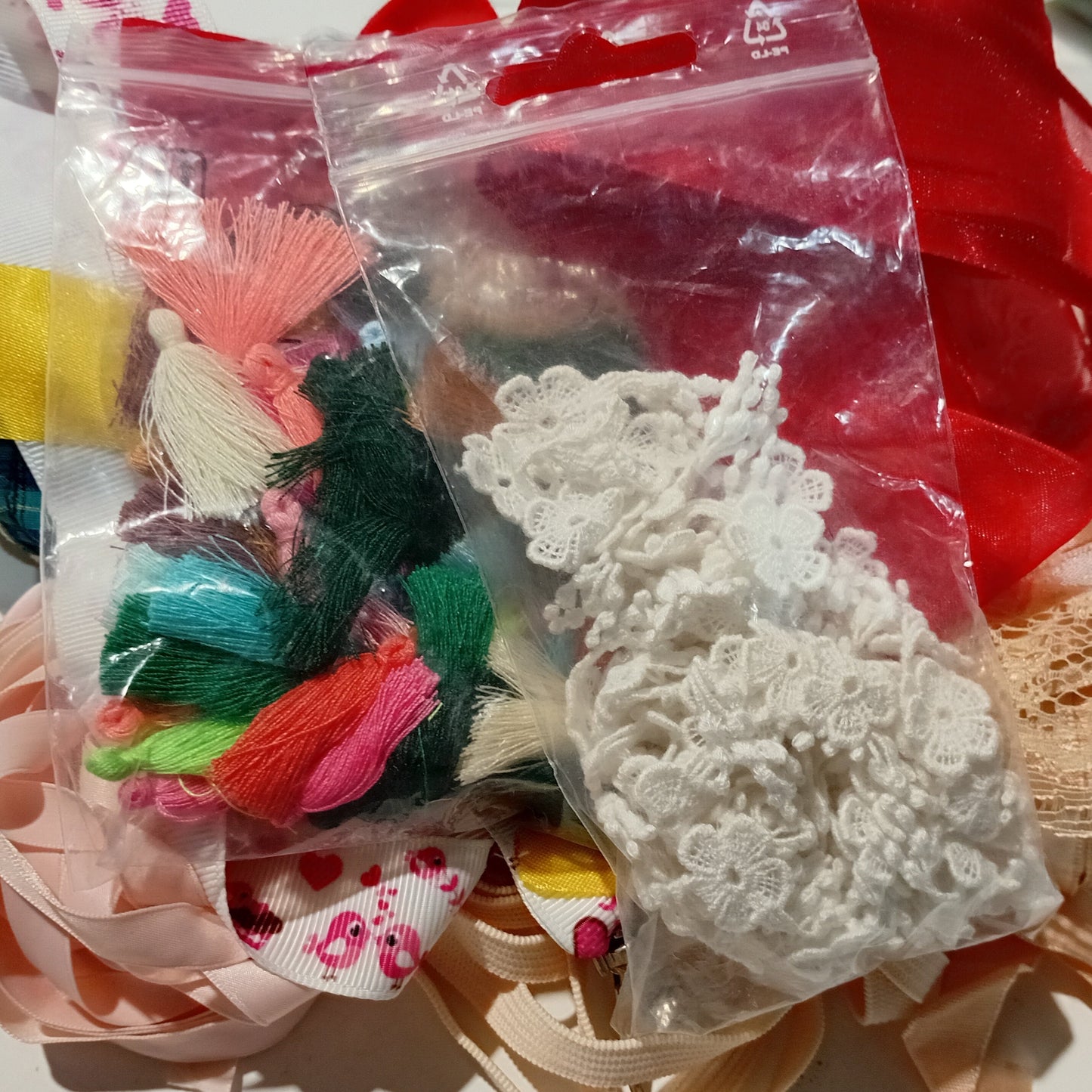 **SALE** Mixed Ribbons & Laces Pack