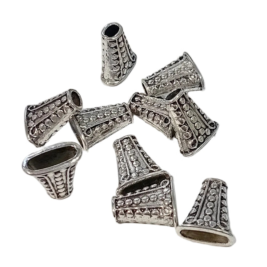 10pc 18mm Silver Cone Bead Caps