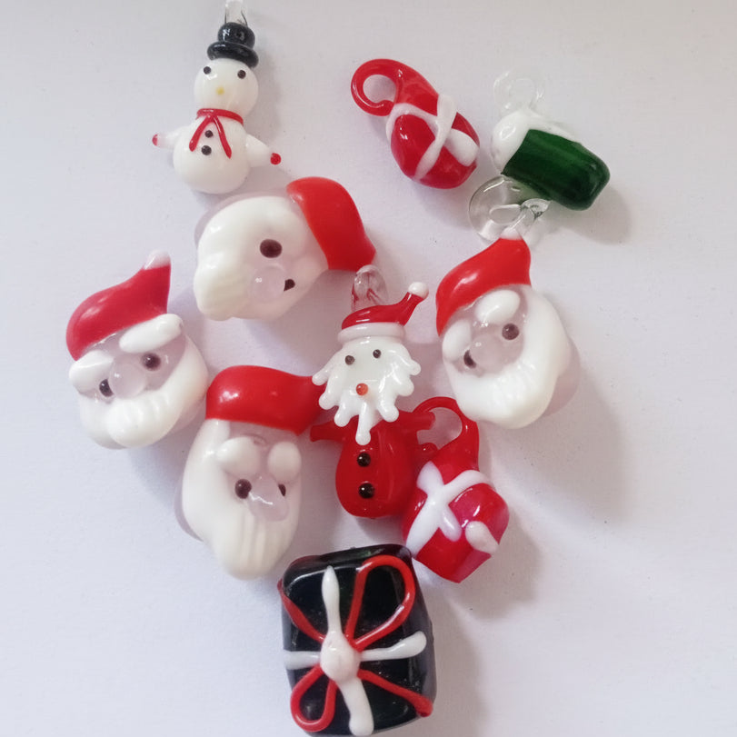 10pc Christmas Lampwork Beads