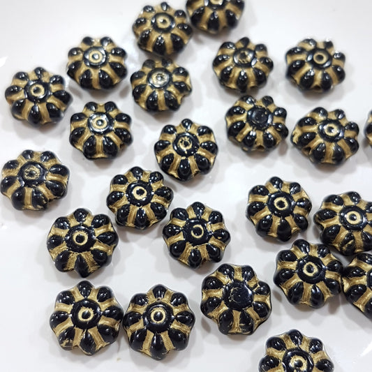 25pc Czech Gold Inlaid Daisy Flowers