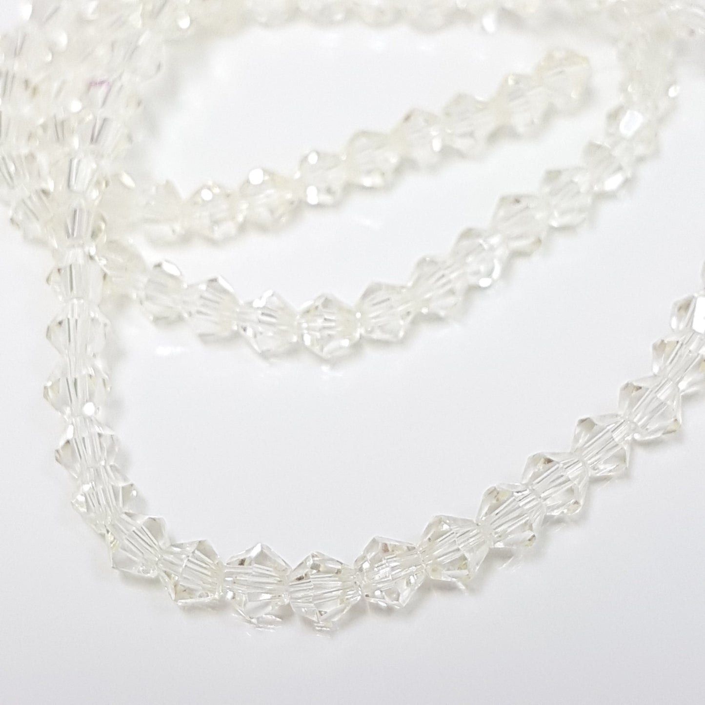 4mm Light Yellow Crystal Glass Bicones