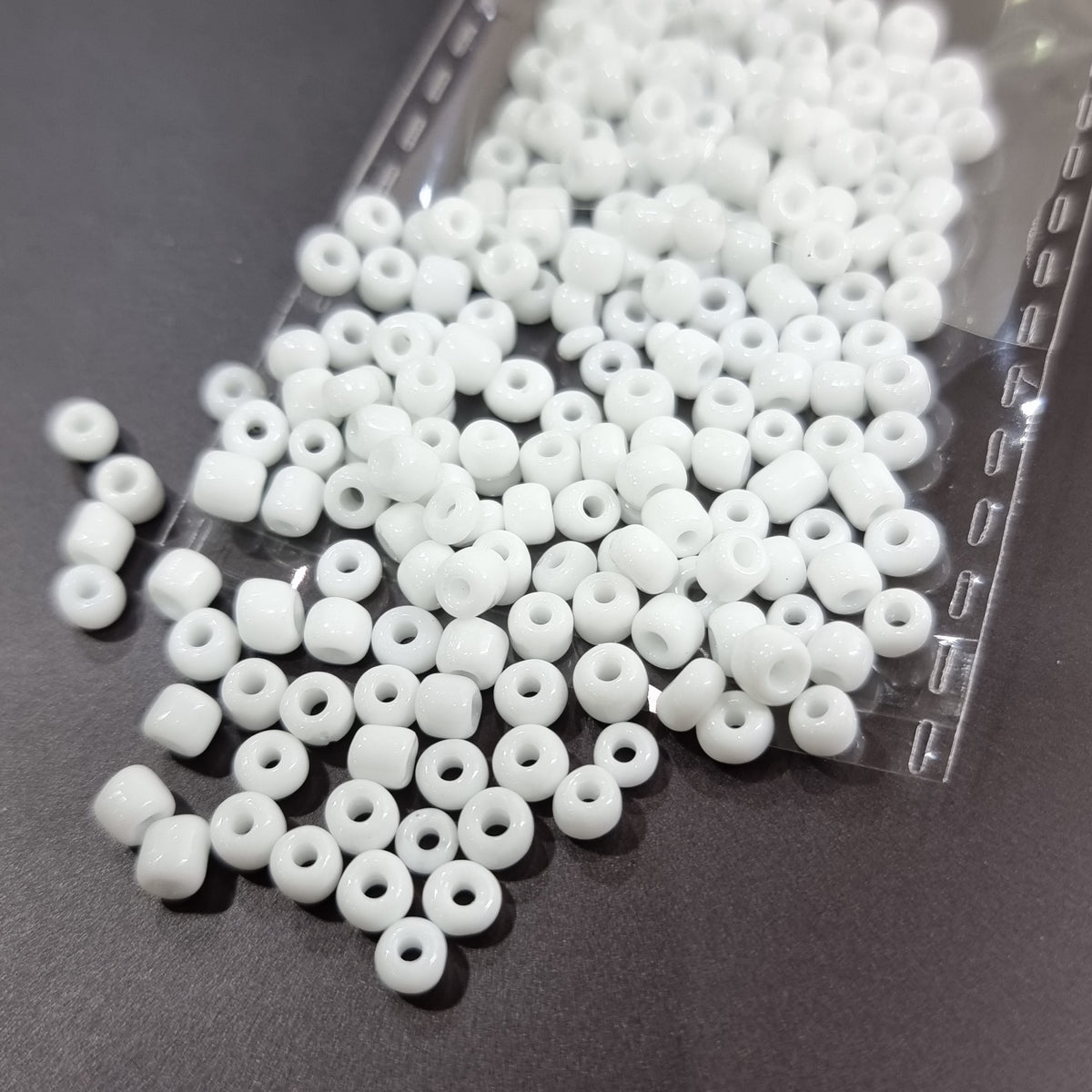 15g 3mm White Glass Seed Beads