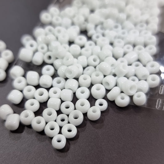 15g 3mm White Glass Seed Beads