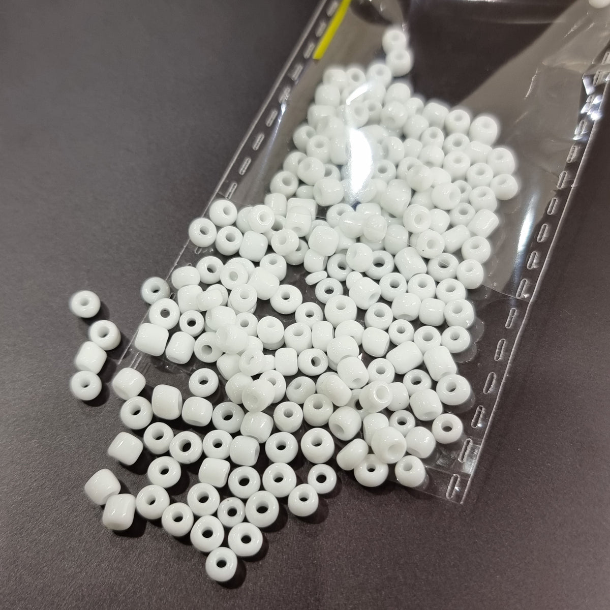 15g 3mm White Glass Seed Beads