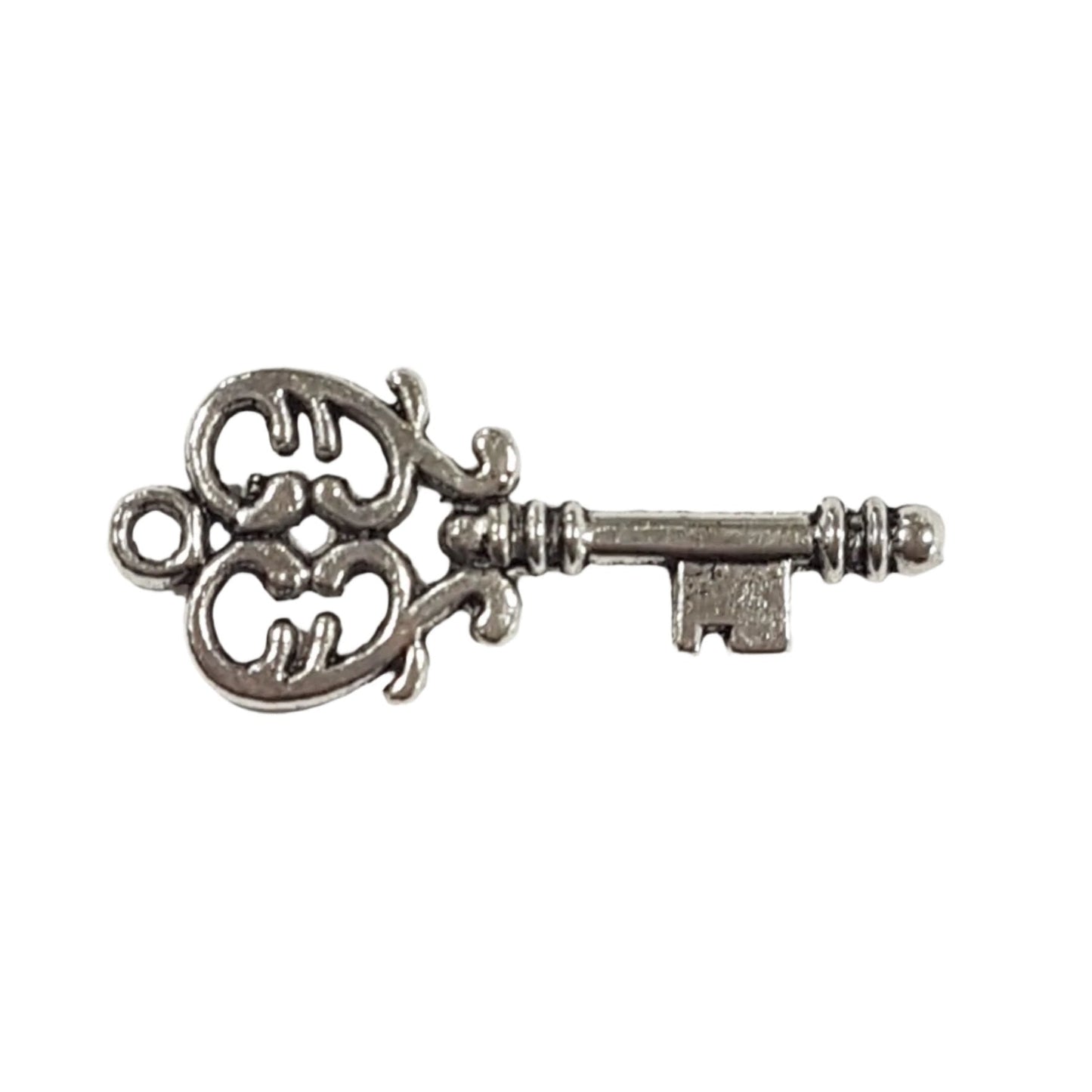 10pc Vintage Style Silver Key Charm Pendants