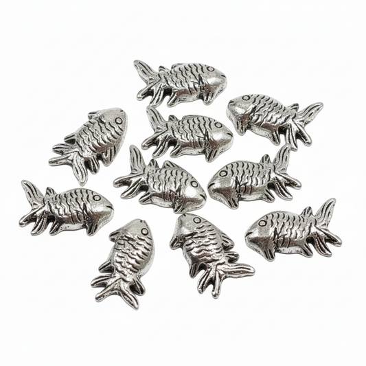 10pc Solid Striped Fish Pendants