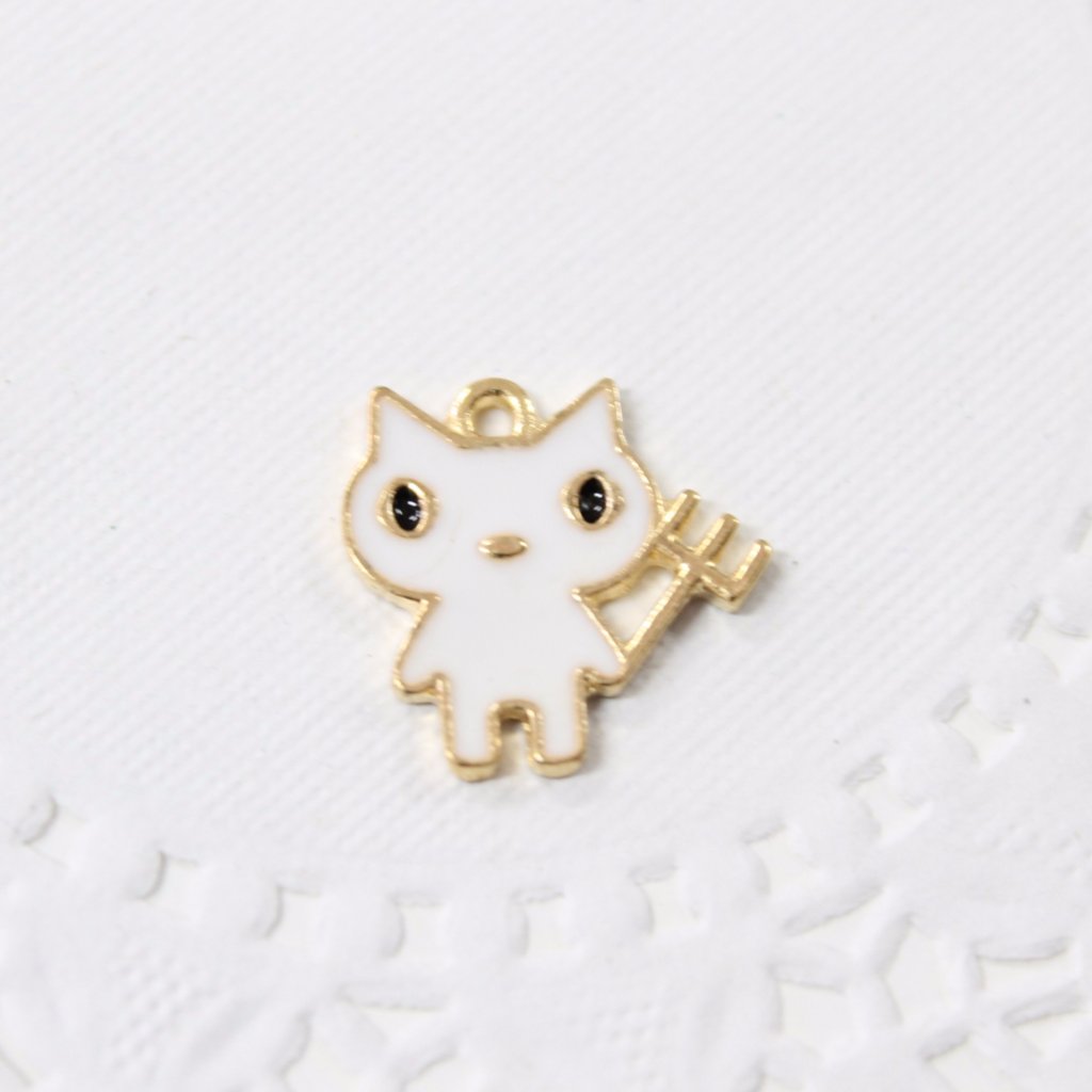 4pc White Devil Enamel Charms