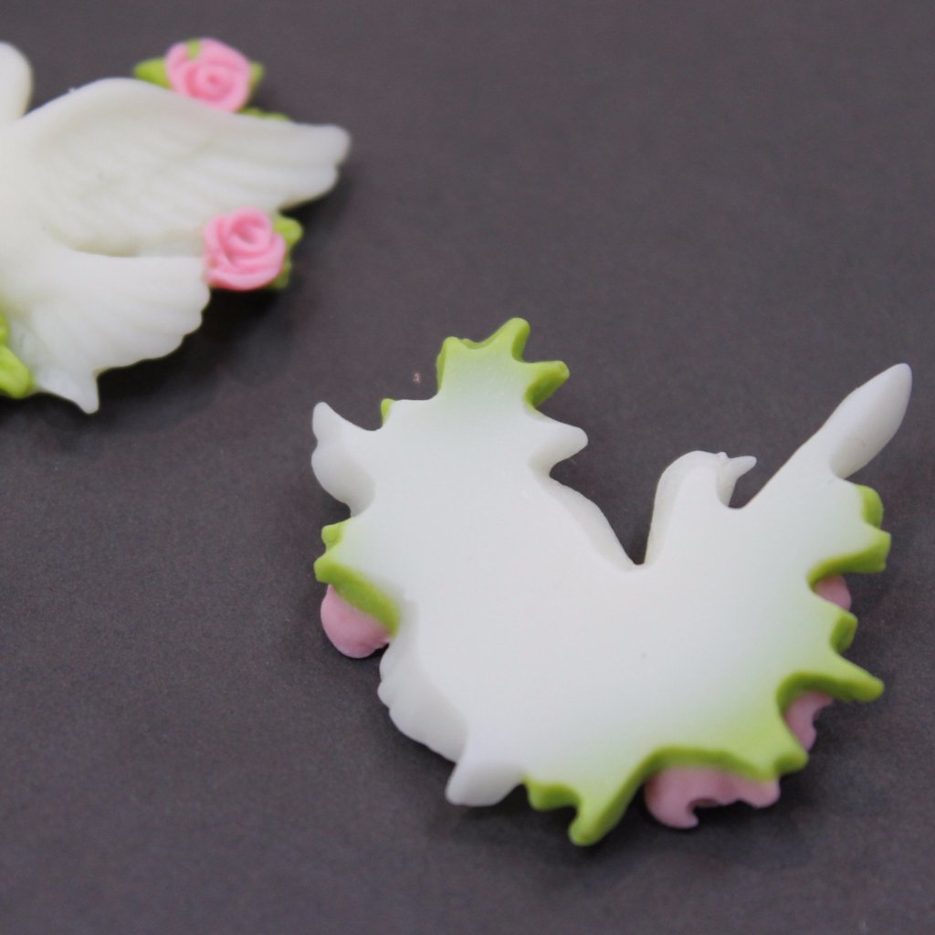 Beautiful Resin Bird Cabochon