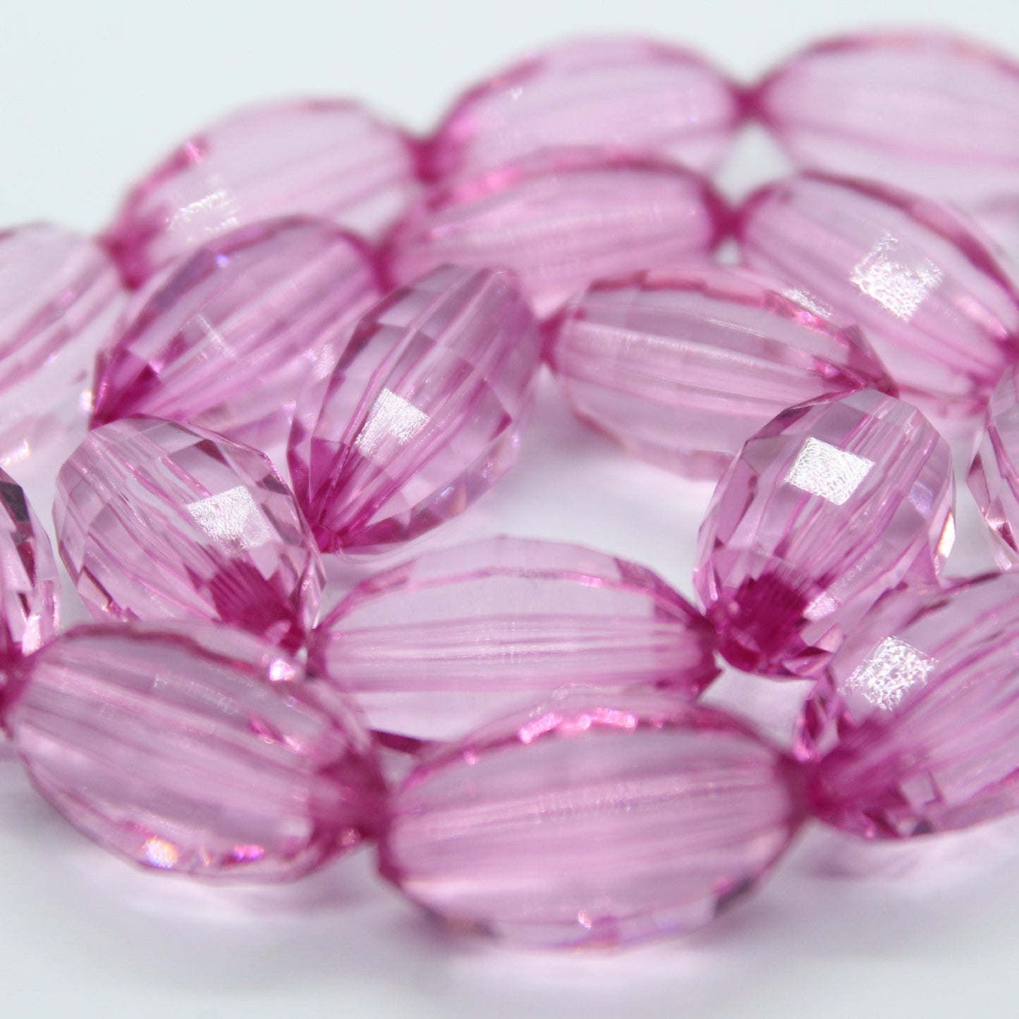 20mm Oval Dark Pink Faceted Acrylic Beads