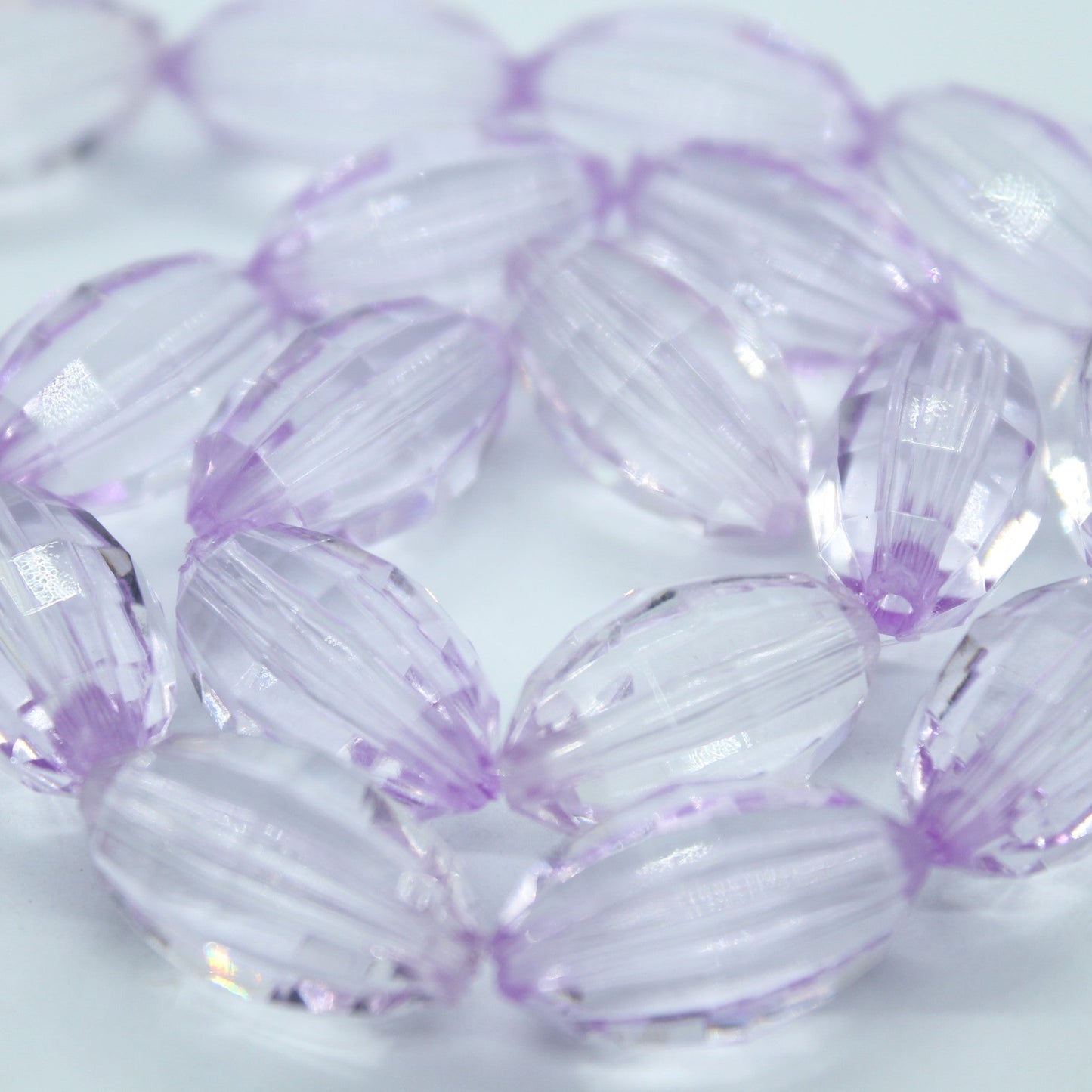 20mm Oval Light Purple Faceted Acrylic Beads