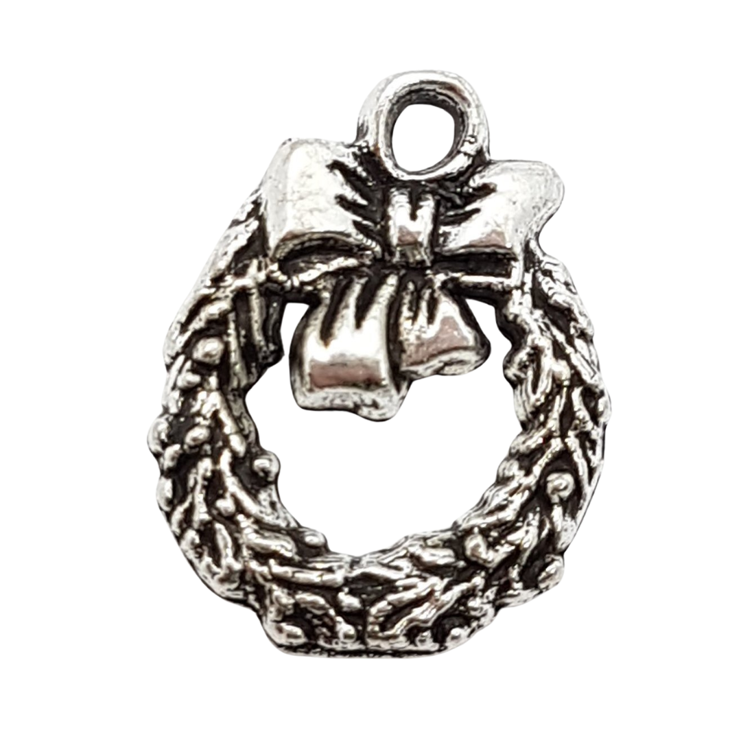 10pc Mini Christmas Wreath Charms
