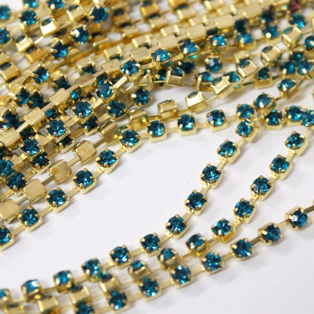 Blue Zircon Preciosa Rhinestone Chain ss10