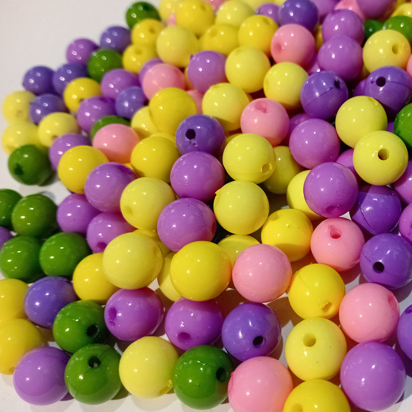SALE! 260pc 10mm Mixed Acrylic beads
