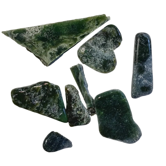 100g NZ Raw Green Stone Off Cuts