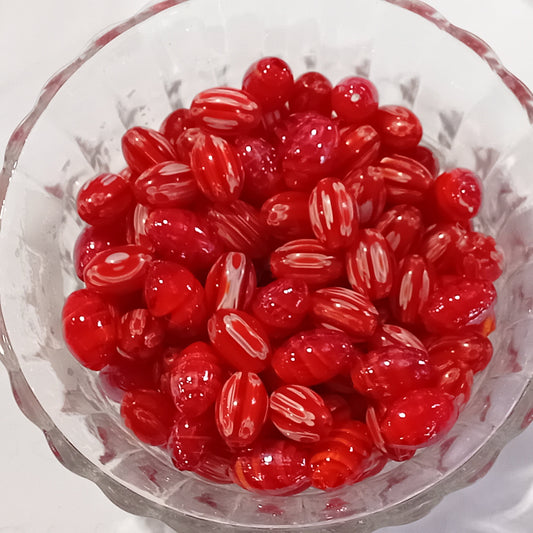 SALE! 72pc 15mm Oval Mixed Red & White Glass Beads.