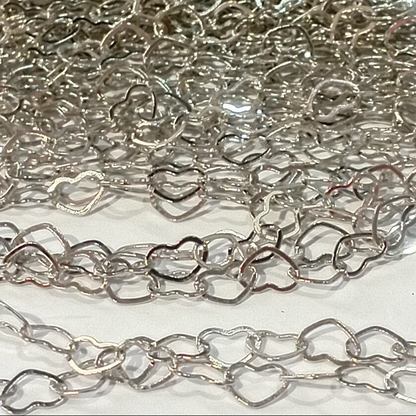 1M Silver Heart Chain