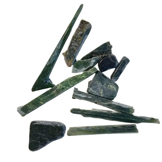 100g NZ Raw Green Stone Off Cuts