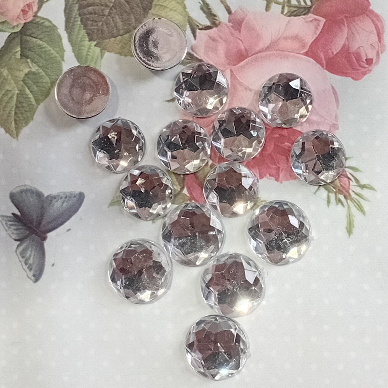15pc Flat Pad Clear Acrylic Cabochons